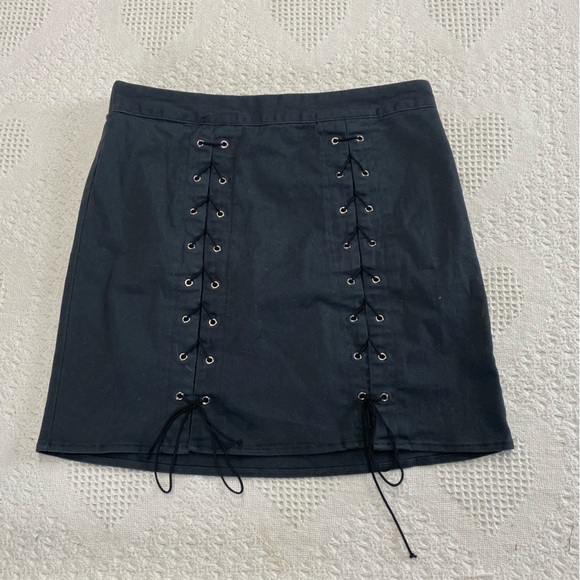 wild fable Dresses & Skirts - Wild Fable Mini Skirt (S)